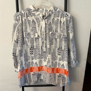 Parker 100% Silk City Skyline. Blouse Size Medium